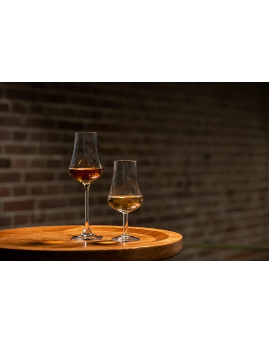 Arome Spirits чаша за ракия с високо столче 180ml - Onis