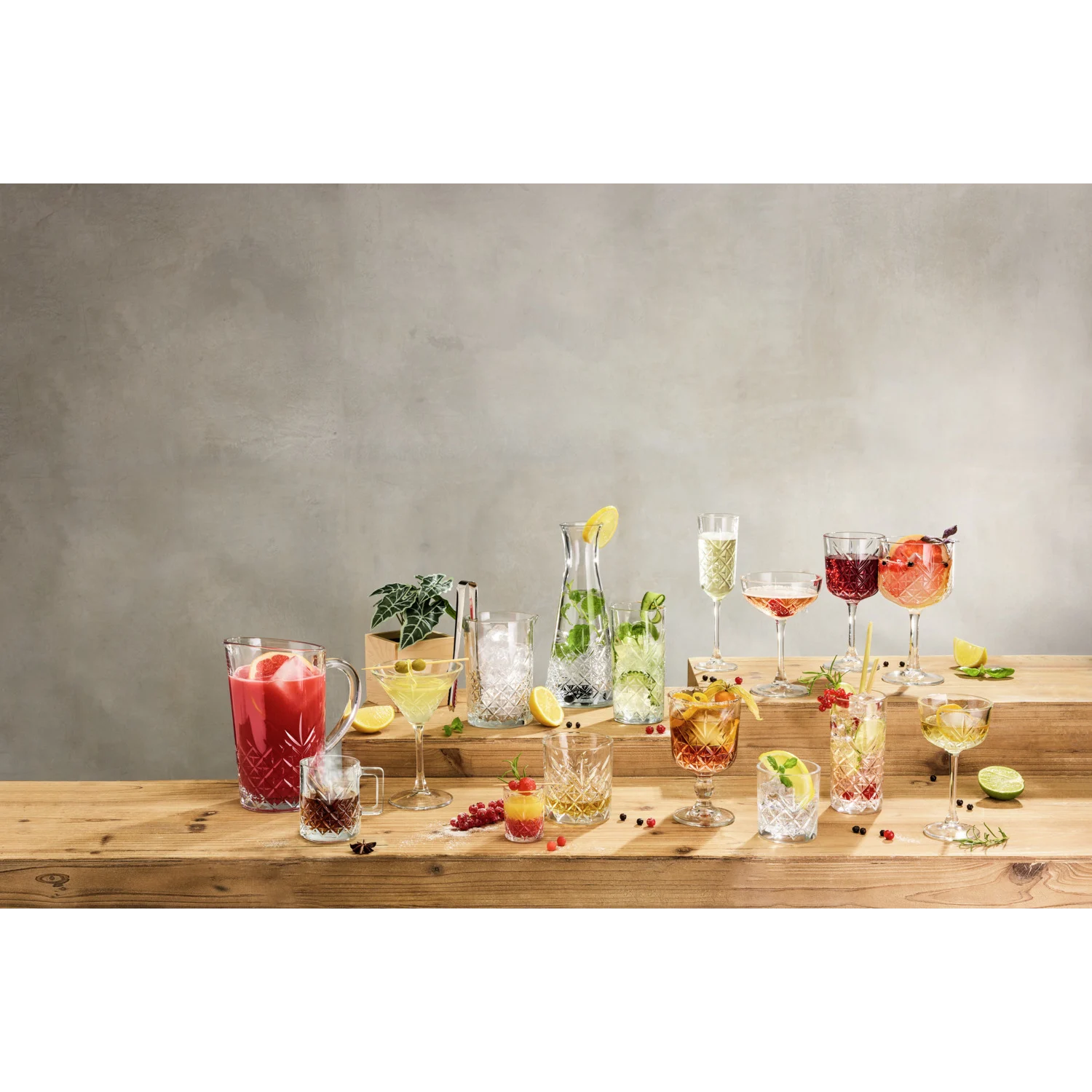 Timeless STACKABLE 470ml - вода - Pasabahce