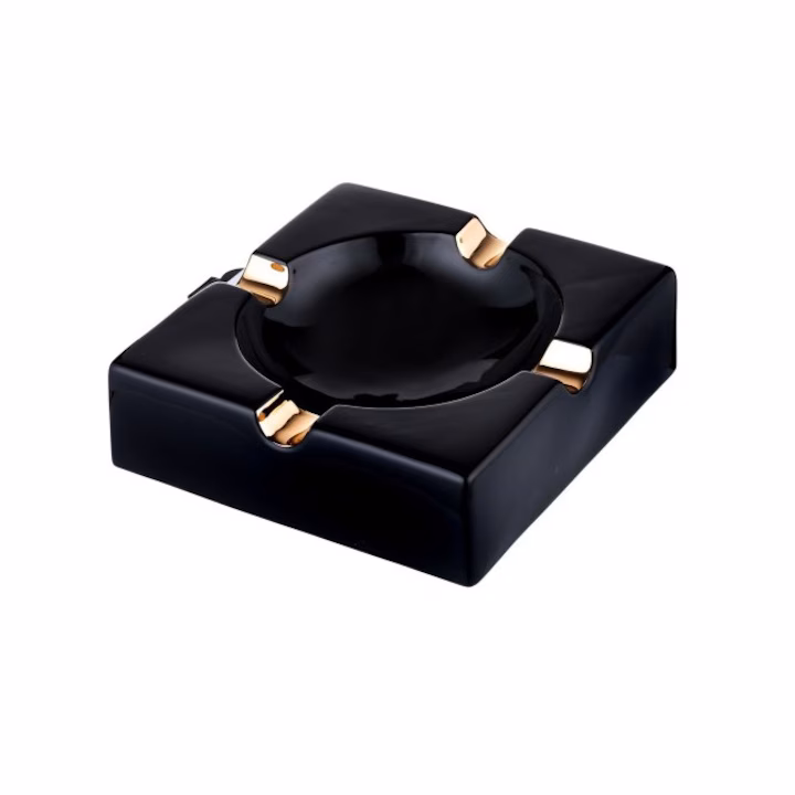 Пепелник за 4 пури керамичен черен със златно  Angelo 