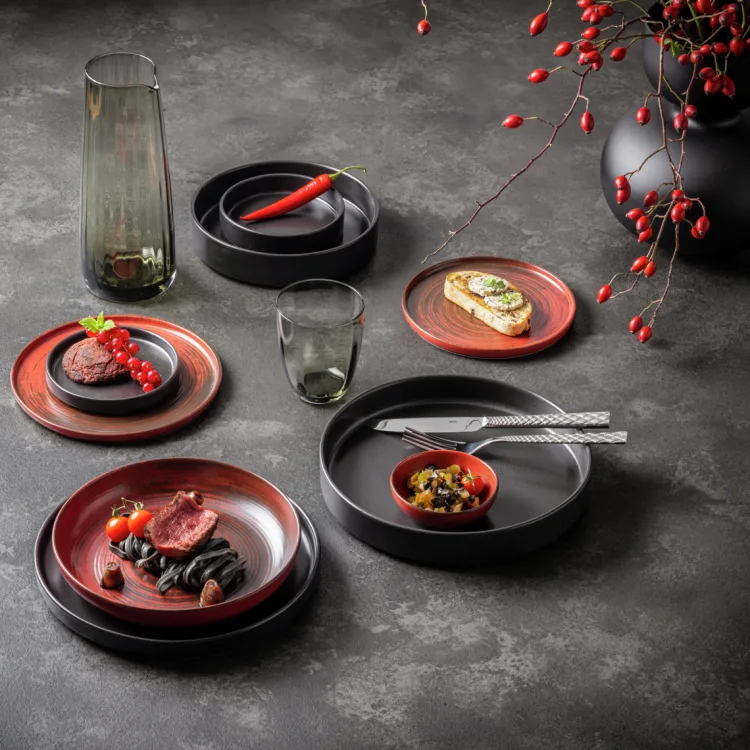 Vega Etana Red чиния с борд Ø27cm