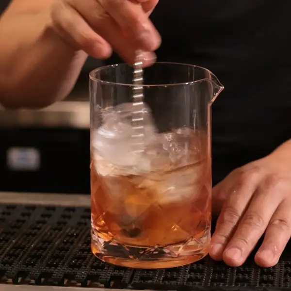 Mixing glass extra large Yarai 800ml - Cocktail Kingdom 