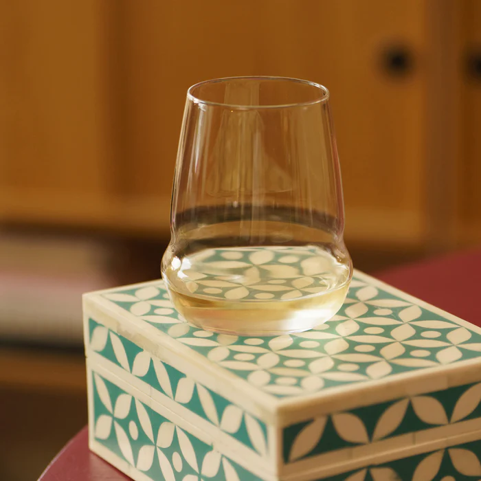 Кристална чаша Cocoon за вода 484ml - Stolzle